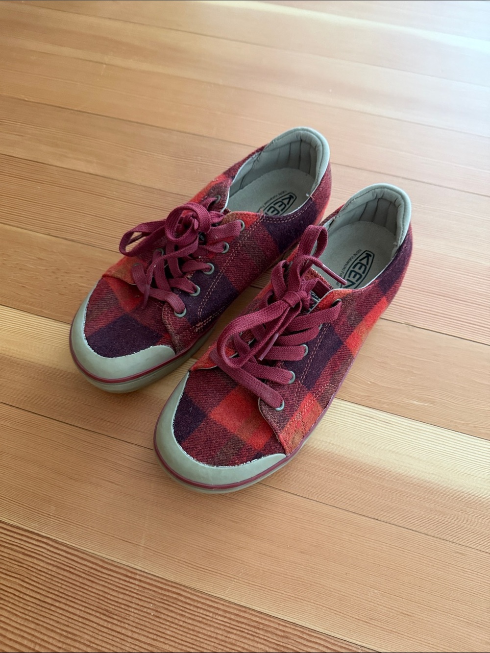 Keen Red and Black Plaid Low-Top Sneakers